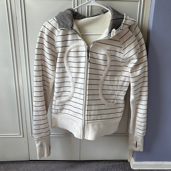 lululemon athletica Jackets & Blazers - Lululemon Full Zip Scuba Hoodie